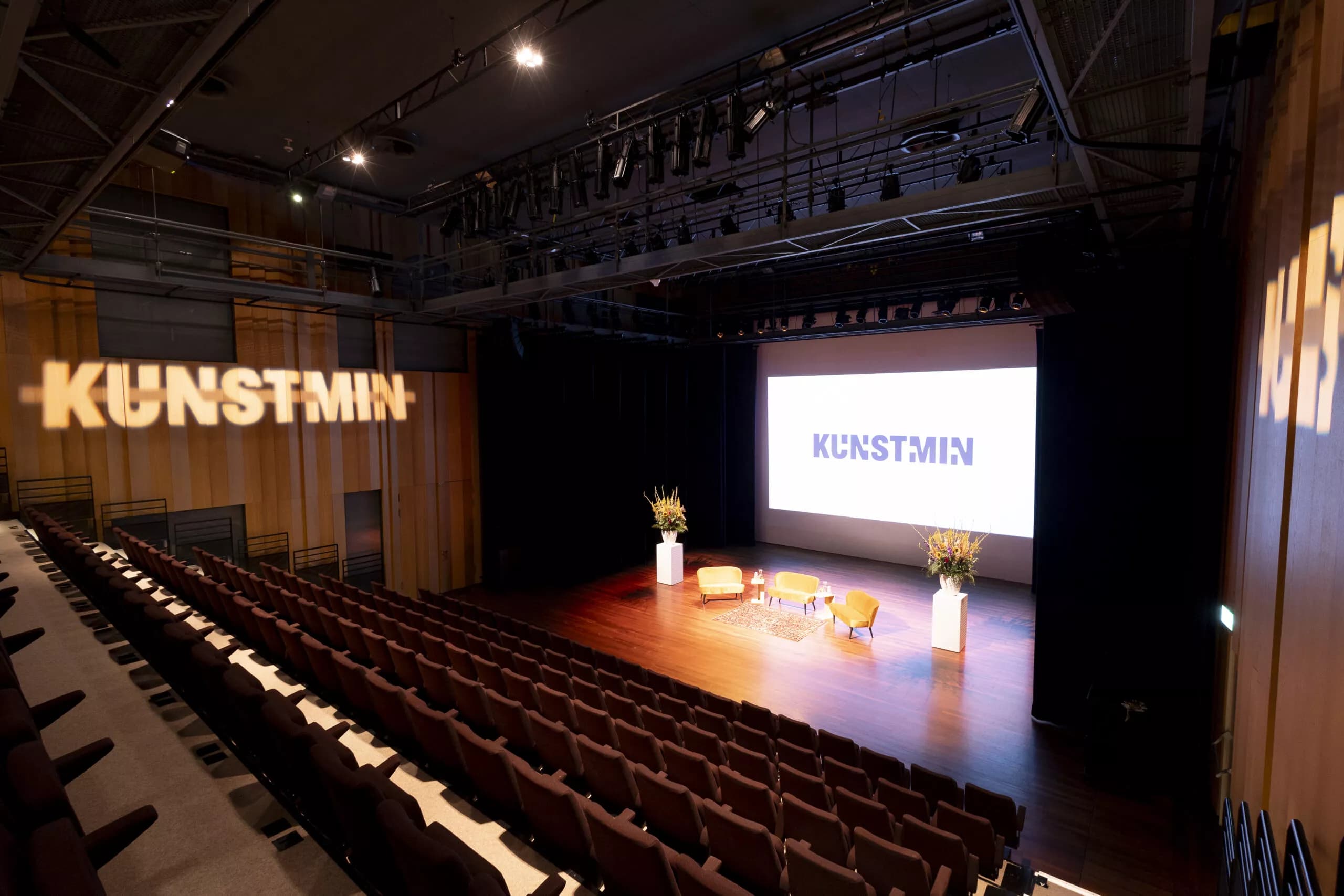 Schouwburg Kunstmin - Kleine Zaal